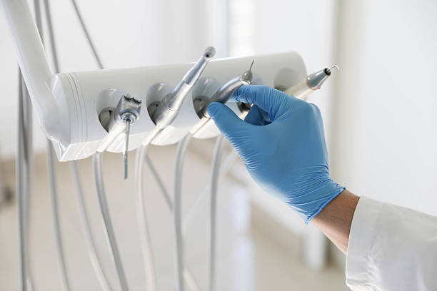 Professional Emergency Dentist technician working in Sherman, IL